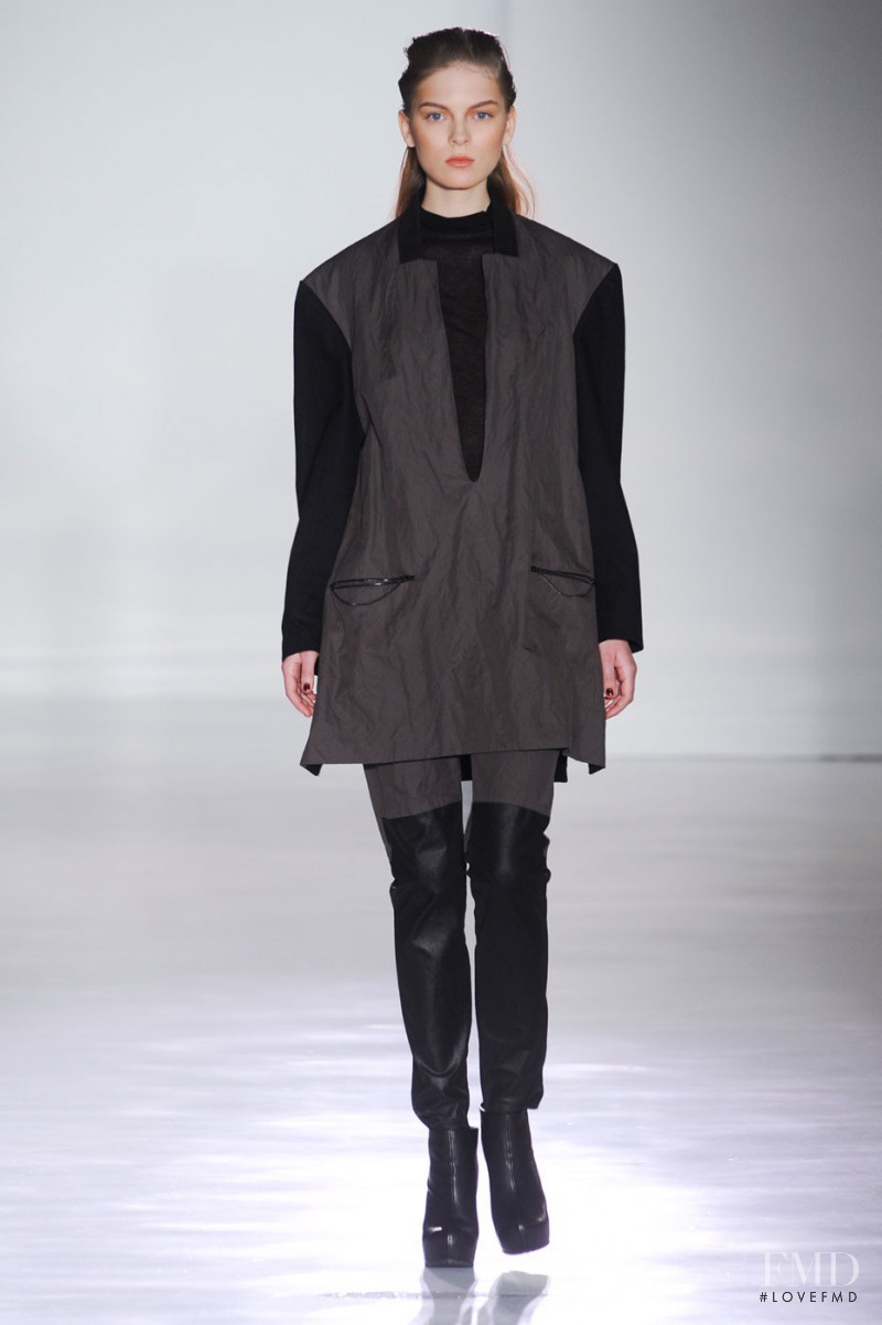 Jeremy Laing fashion show for Autumn/Winter 2012