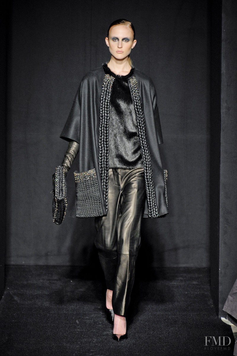 Maurizio Pecoraro fashion show for Autumn/Winter 2012