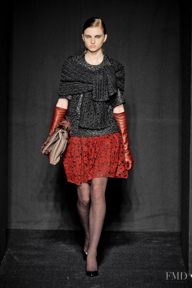 Maurizio Pecoraro fashion show for Autumn/Winter 2012