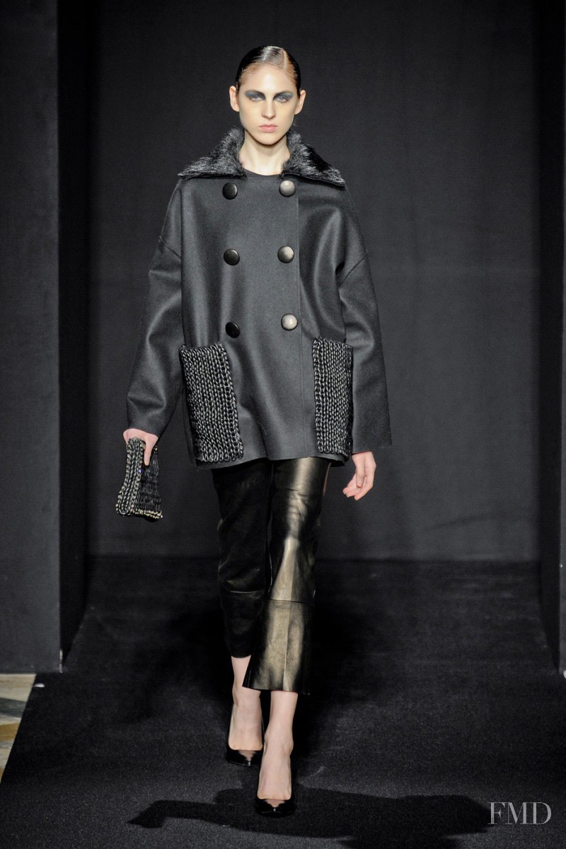 Maurizio Pecoraro fashion show for Autumn/Winter 2012