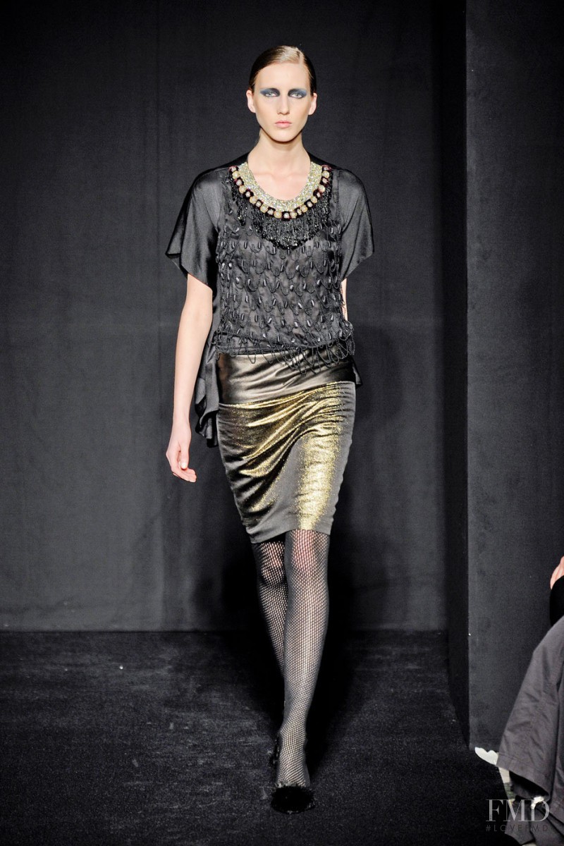 Maurizio Pecoraro fashion show for Autumn/Winter 2012