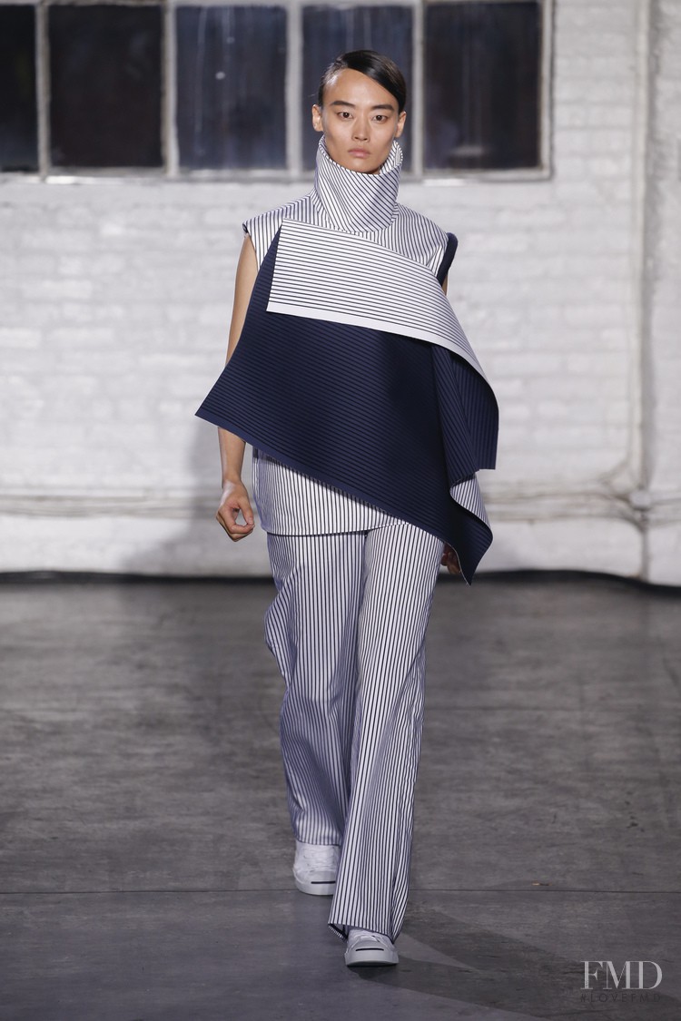 Claudia Li fashion show for Autumn/Winter 2015