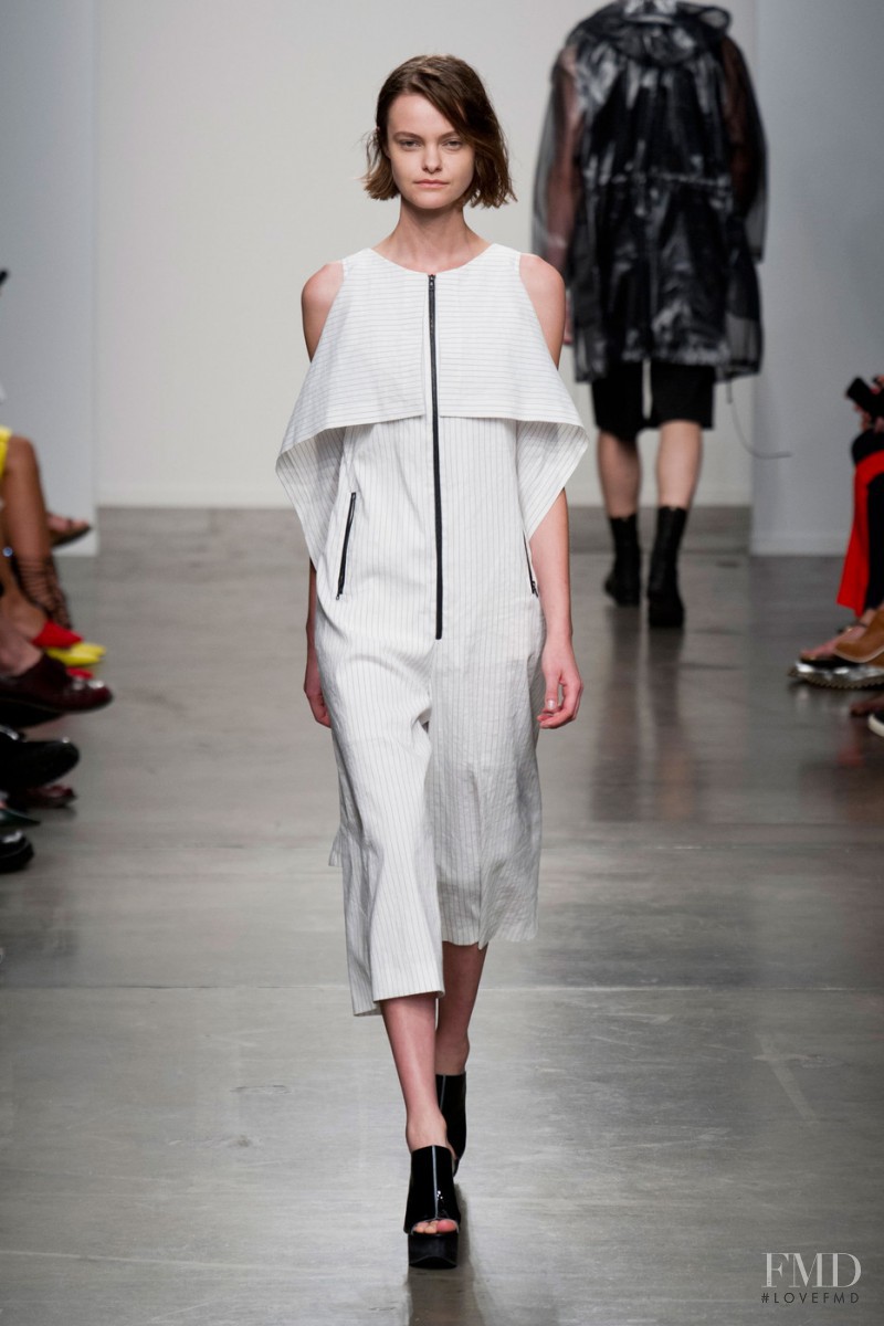 Jeremy Laing fashion show for Spring/Summer 2014