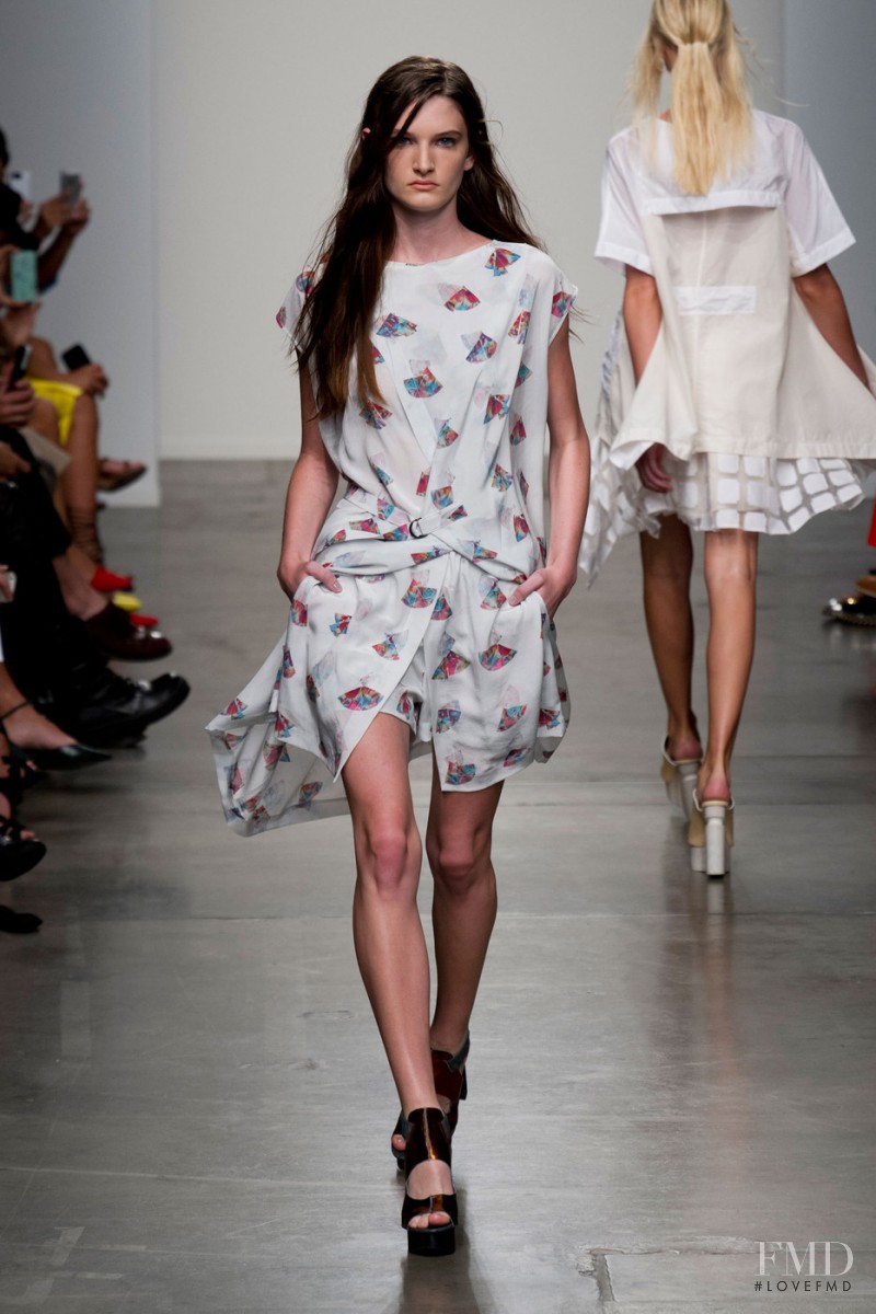 Jeremy Laing fashion show for Spring/Summer 2014