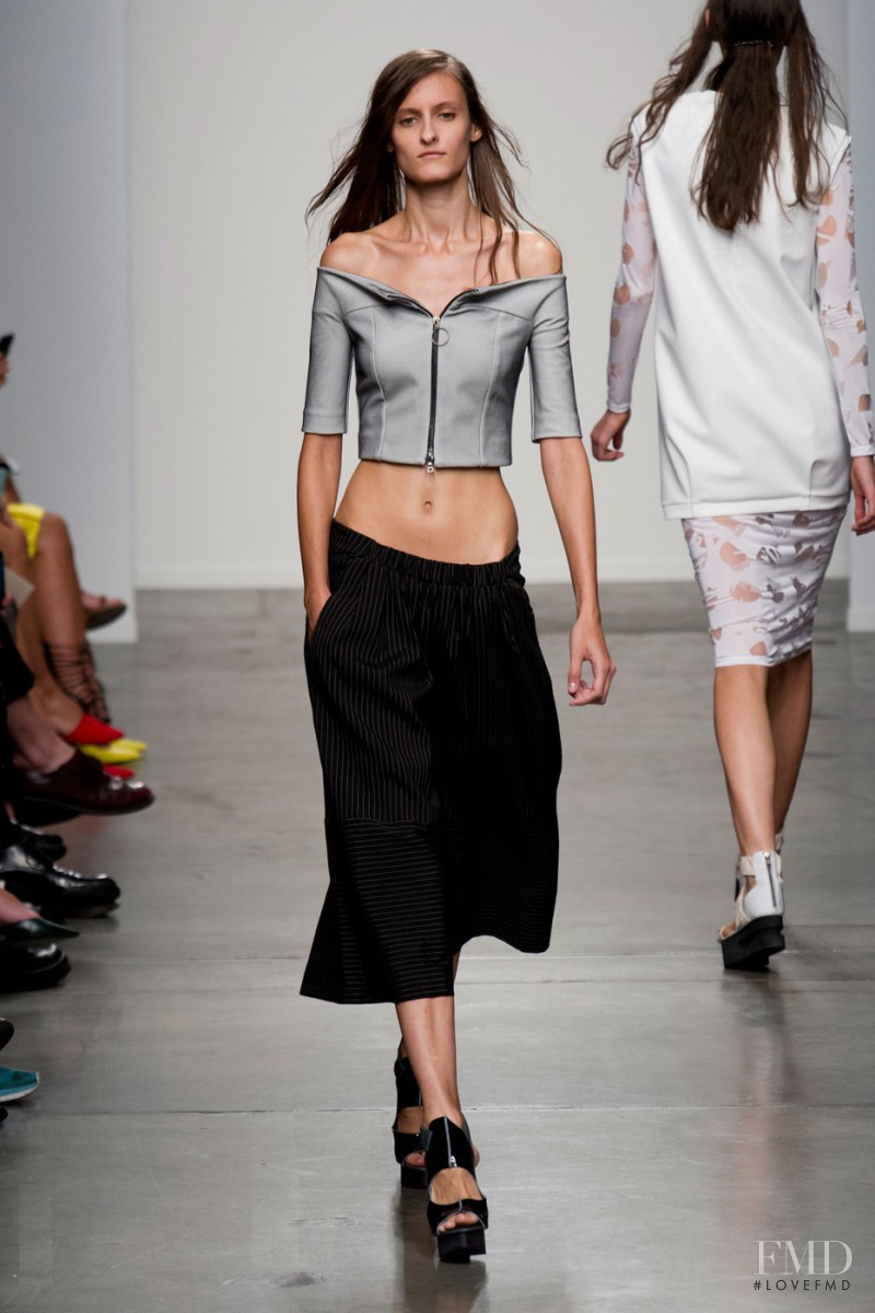 Jeremy Laing fashion show for Spring/Summer 2014