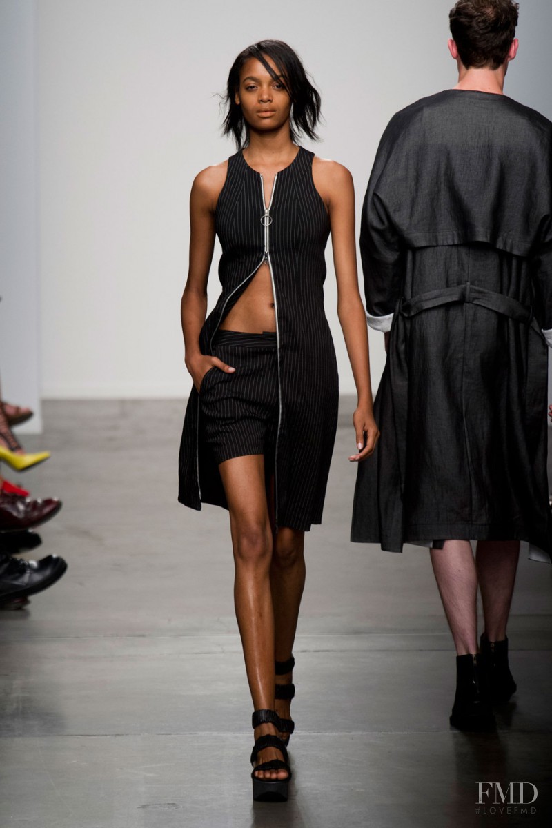 Jeremy Laing fashion show for Spring/Summer 2014