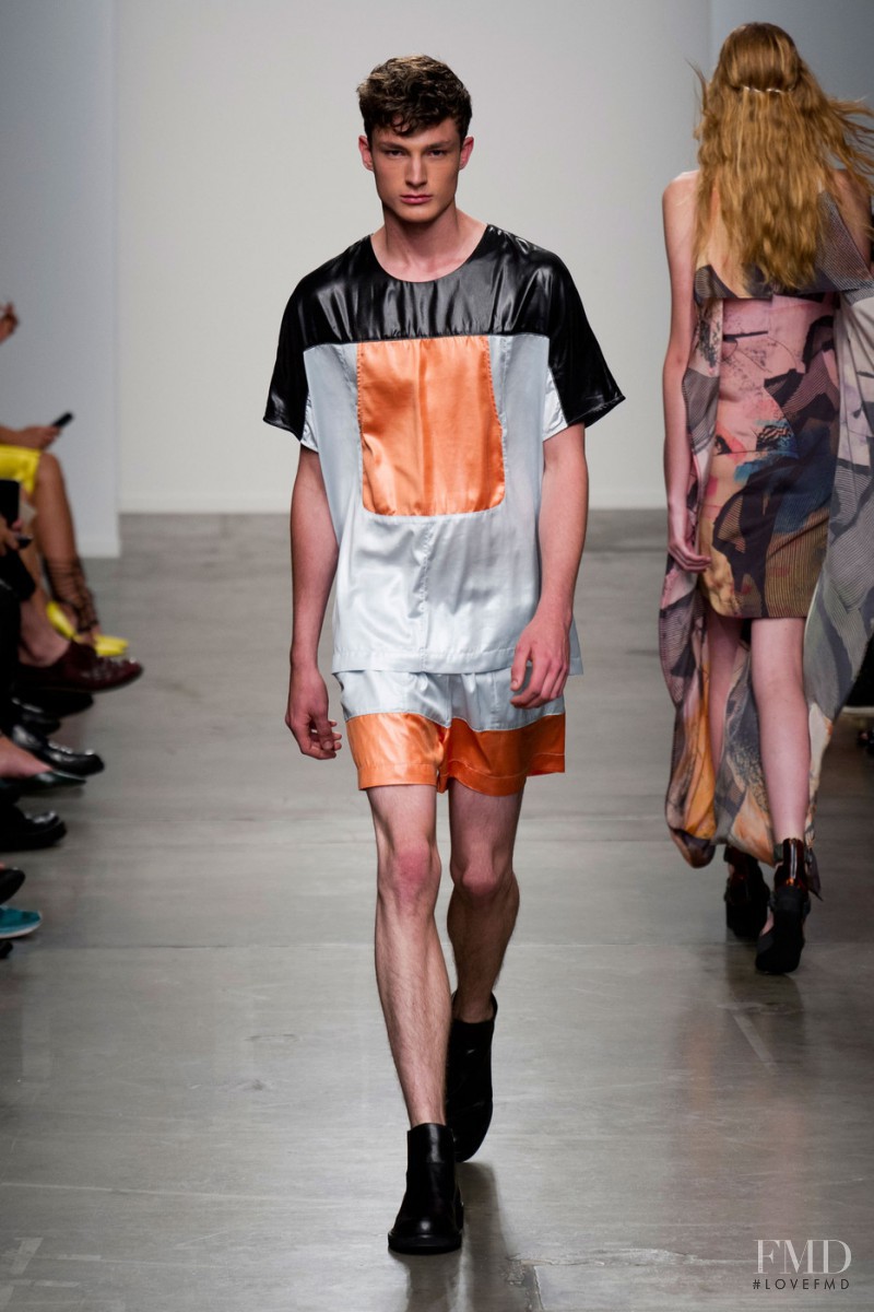 Jeremy Laing fashion show for Spring/Summer 2014