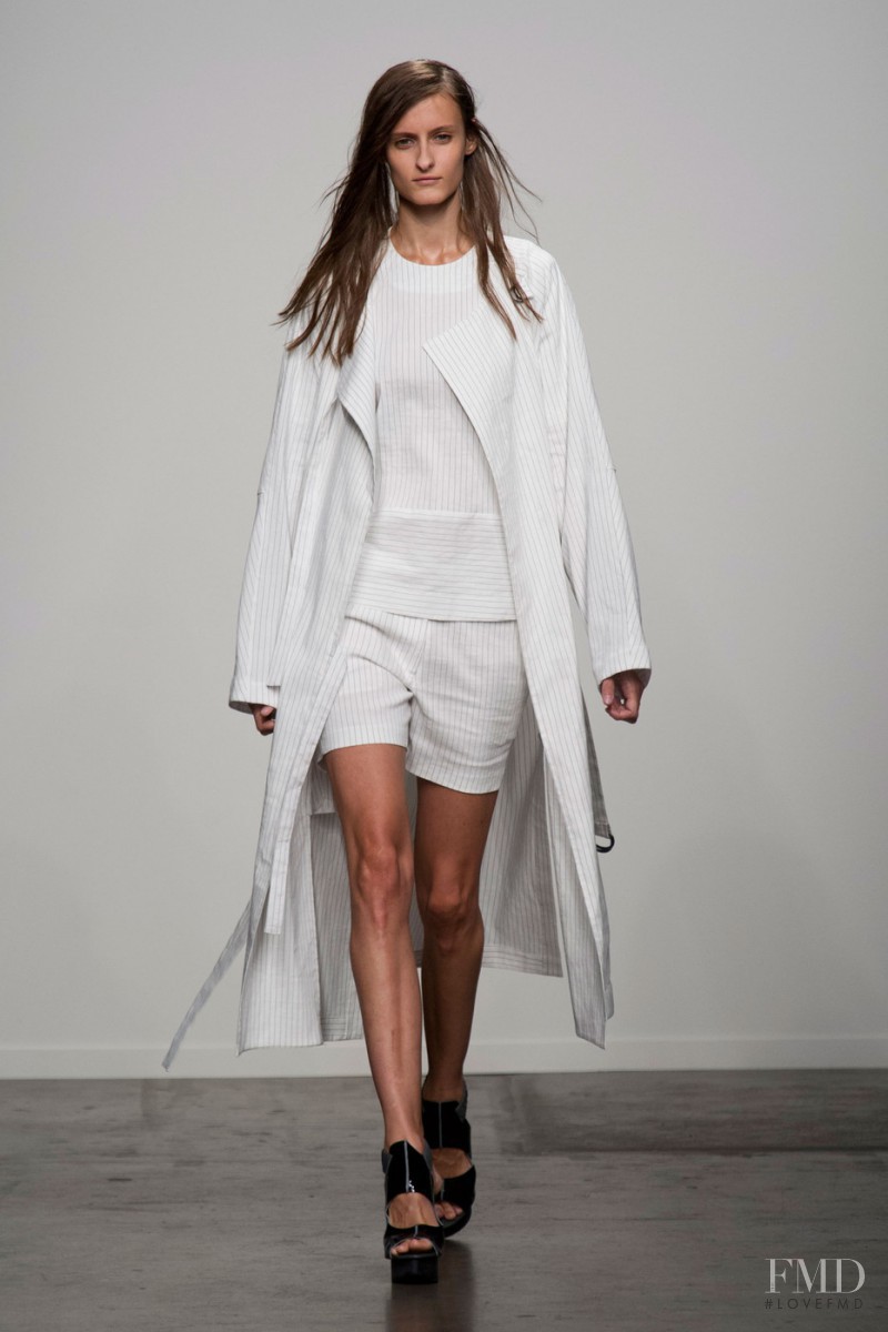 Jeremy Laing fashion show for Spring/Summer 2014