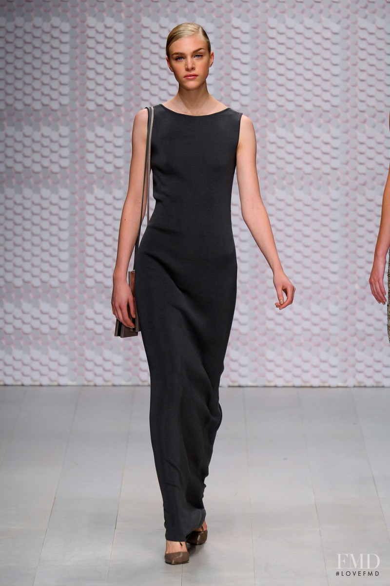 DAKS fashion show for Spring/Summer 2013