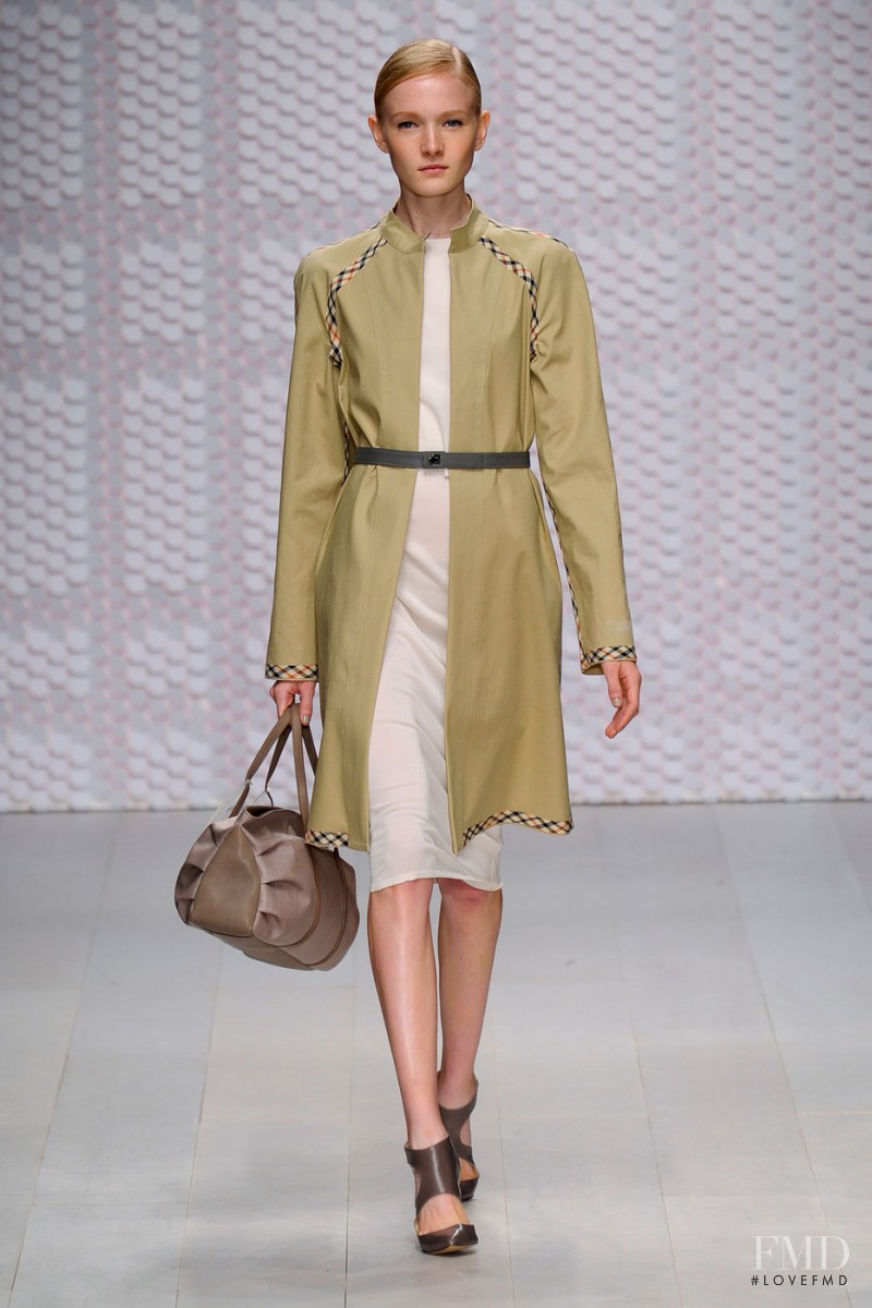 DAKS fashion show for Spring/Summer 2013