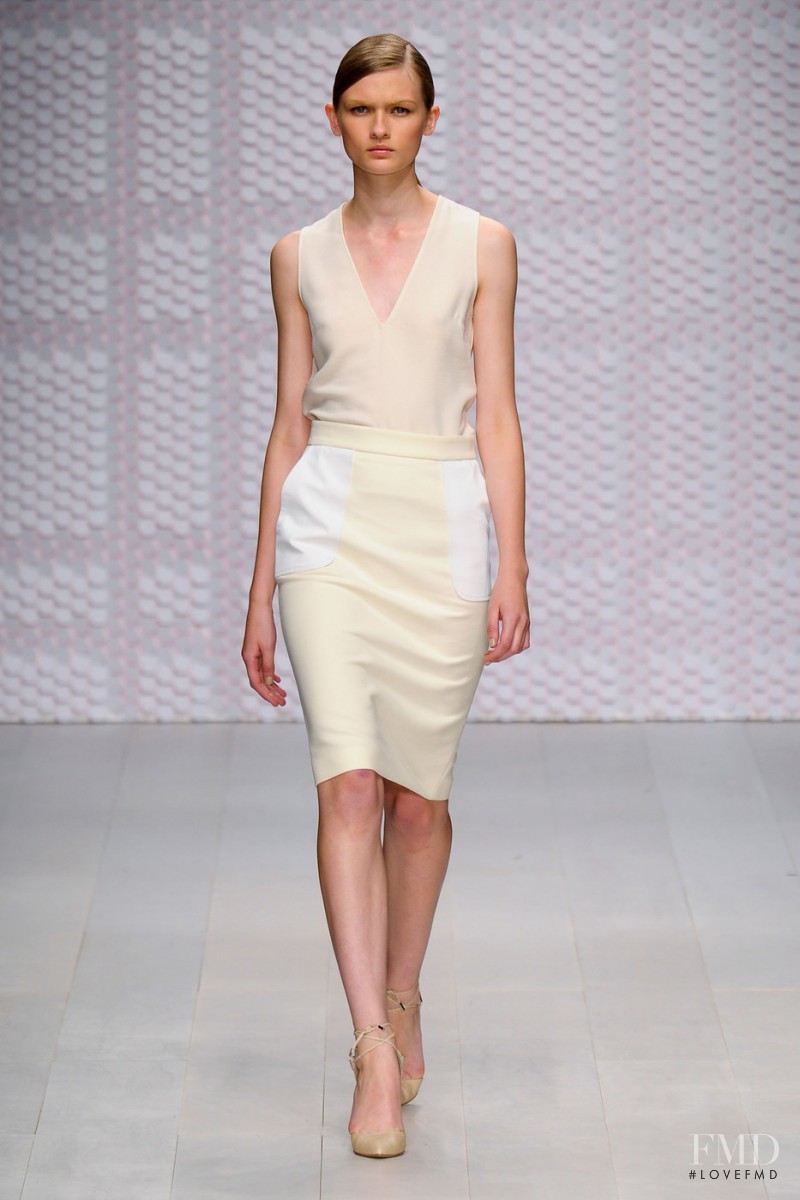 DAKS fashion show for Spring/Summer 2013