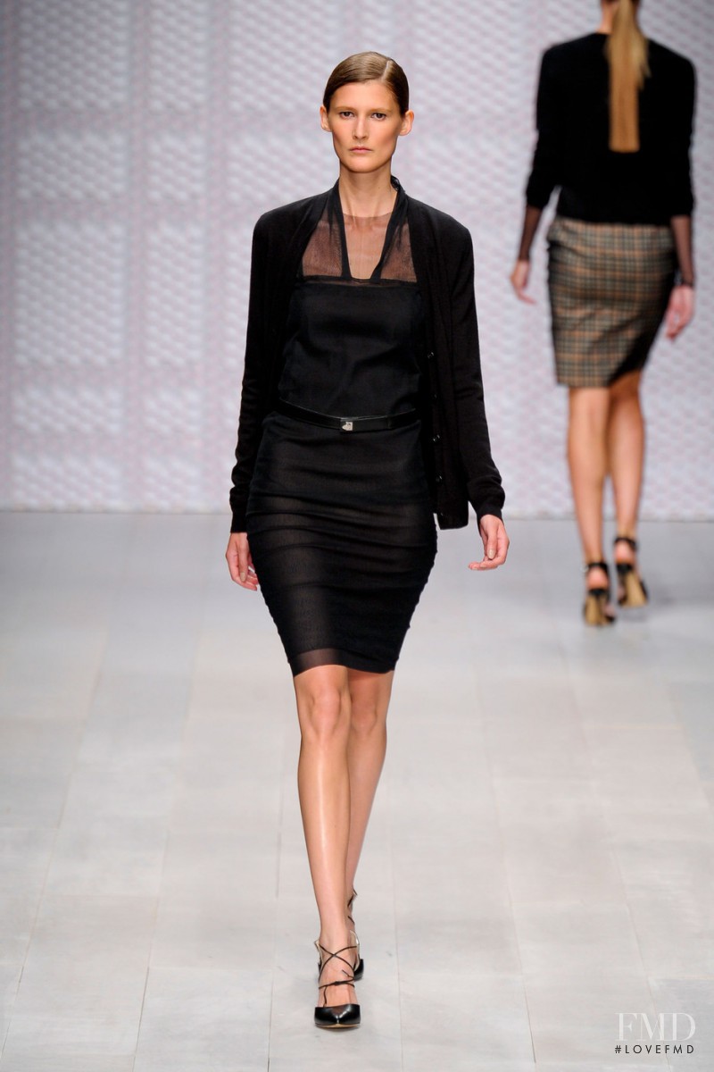 DAKS fashion show for Spring/Summer 2013