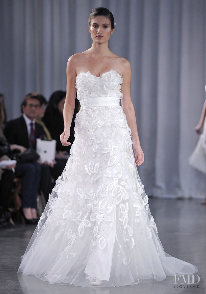 Monique Lhuillier Bridal Bridal fashion show for Autumn/Winter 2013