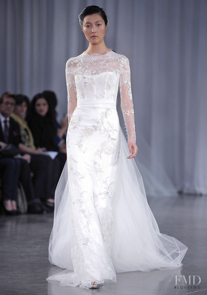 Monique Lhuillier Bridal Bridal fashion show for Autumn/Winter 2013