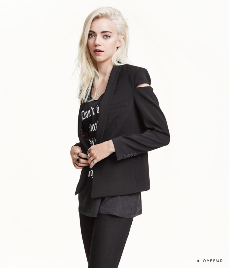 Pyper America Smith featured in  the H&M catalogue for Winter 2015