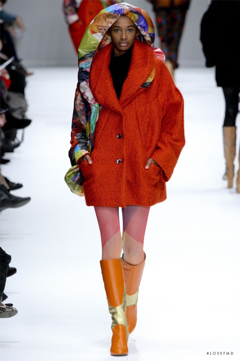 Eunices Pineda Rodriguez featured in  the Issey Miyake fashion show for Autumn/Winter 2012
