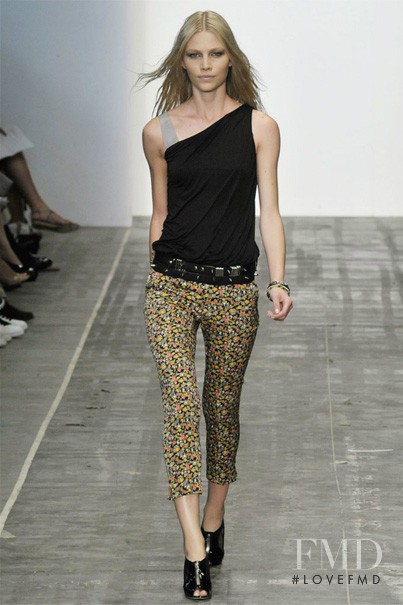 Aline Weber featured in  the rag & bone fashion show for Spring/Summer 2009