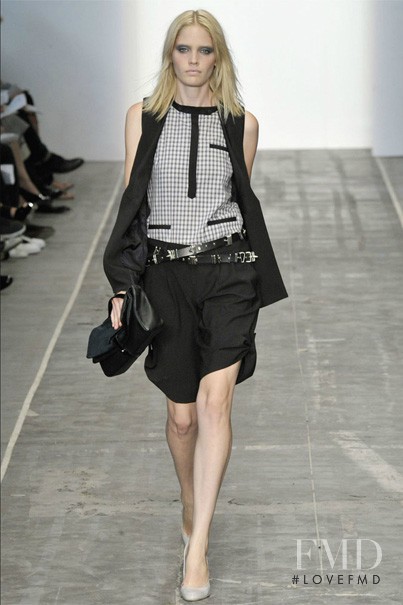 Heidi Mount featured in  the rag & bone fashion show for Spring/Summer 2009