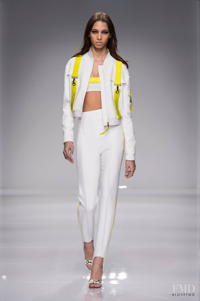 Yasmin Wijnaldum featured in  the Atelier Versace fashion show for Spring/Summer 2016