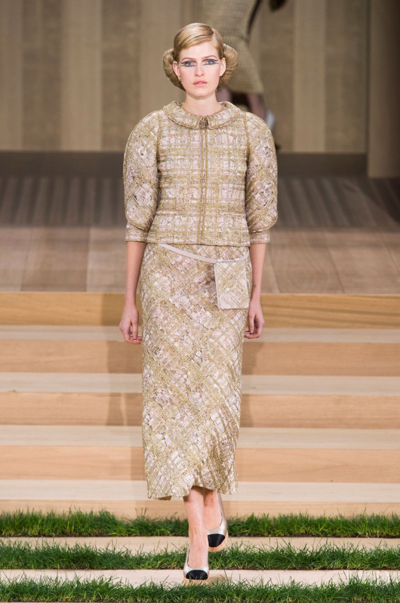Louise Parker featured in  the Chanel Haute Couture fashion show for Spring/Summer 2016