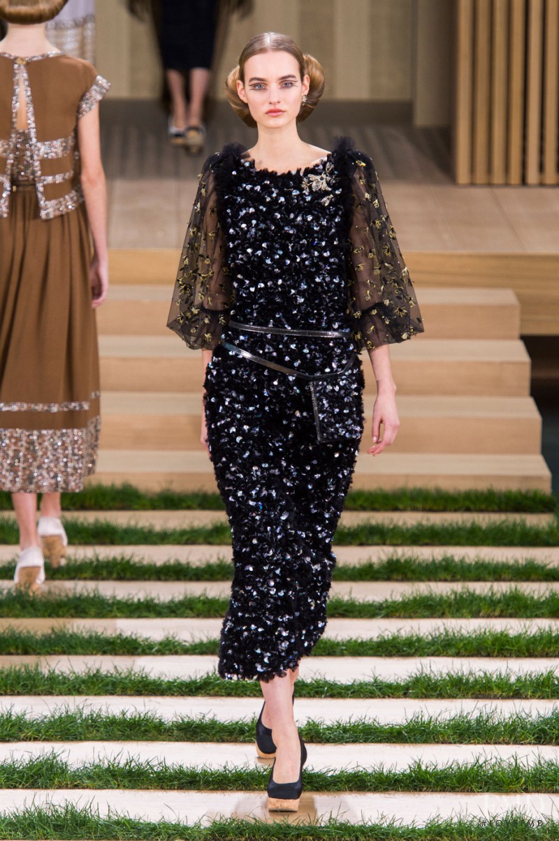 Maartje Verhoef featured in  the Chanel Haute Couture fashion show for Spring/Summer 2016
