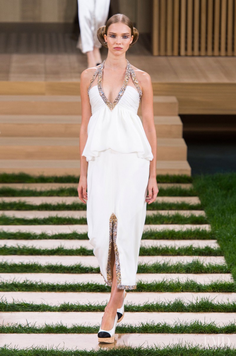 Sasha Luss featured in  the Chanel Haute Couture fashion show for Spring/Summer 2016