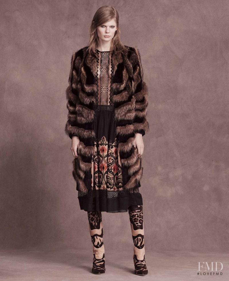 Alexandra Elizabeth Ljadov featured in  the Alberta Ferretti fashion show for Pre-Fall 2016