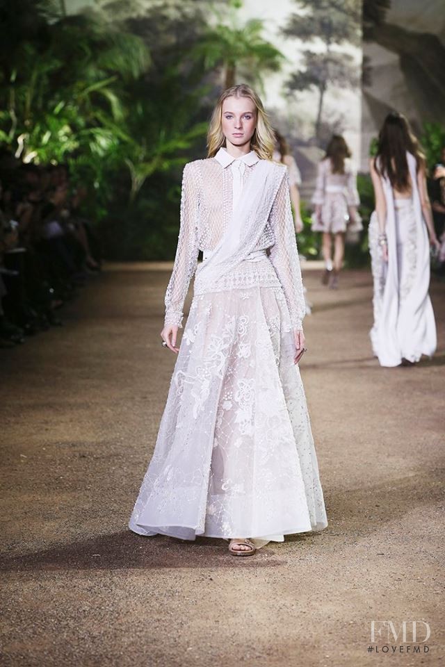 Elie Saab Couture fashion show for Spring/Summer 2016