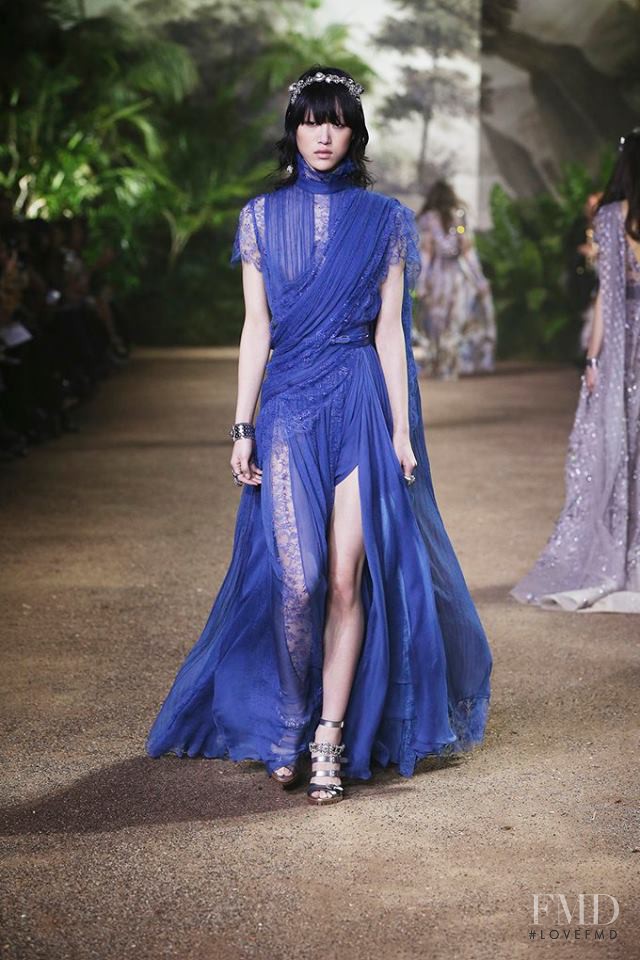 Elie Saab Couture fashion show for Spring/Summer 2016