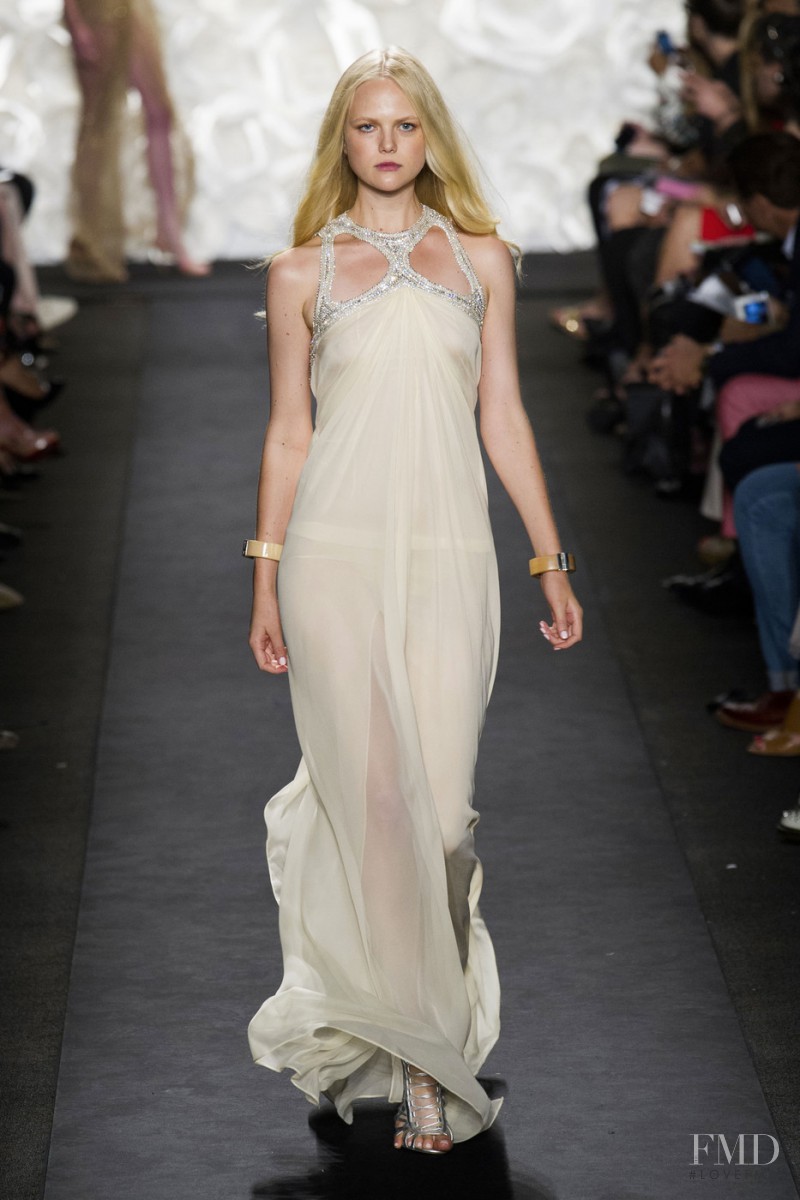 Naeem Khan fashion show for Spring/Summer 2016