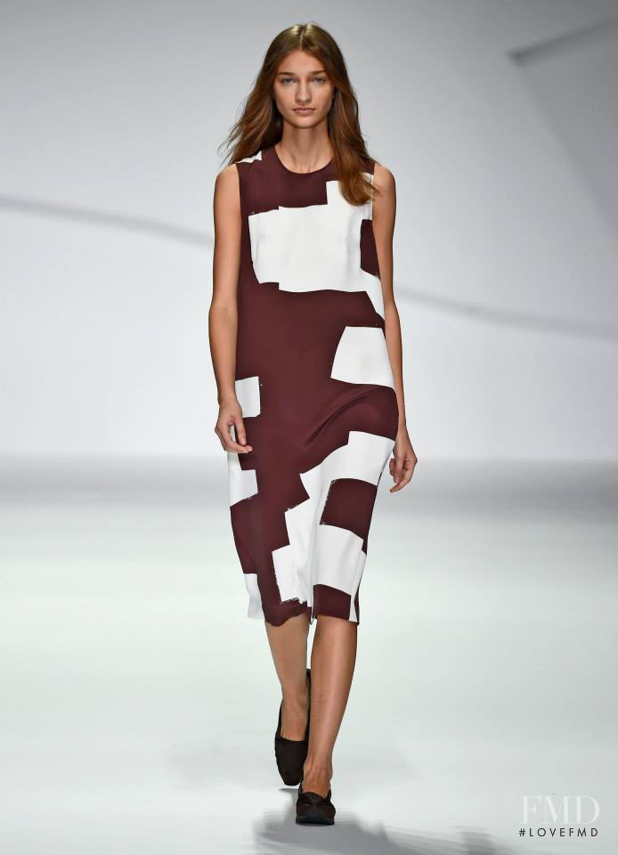 Jasper Conran fashion show for Spring/Summer 2015