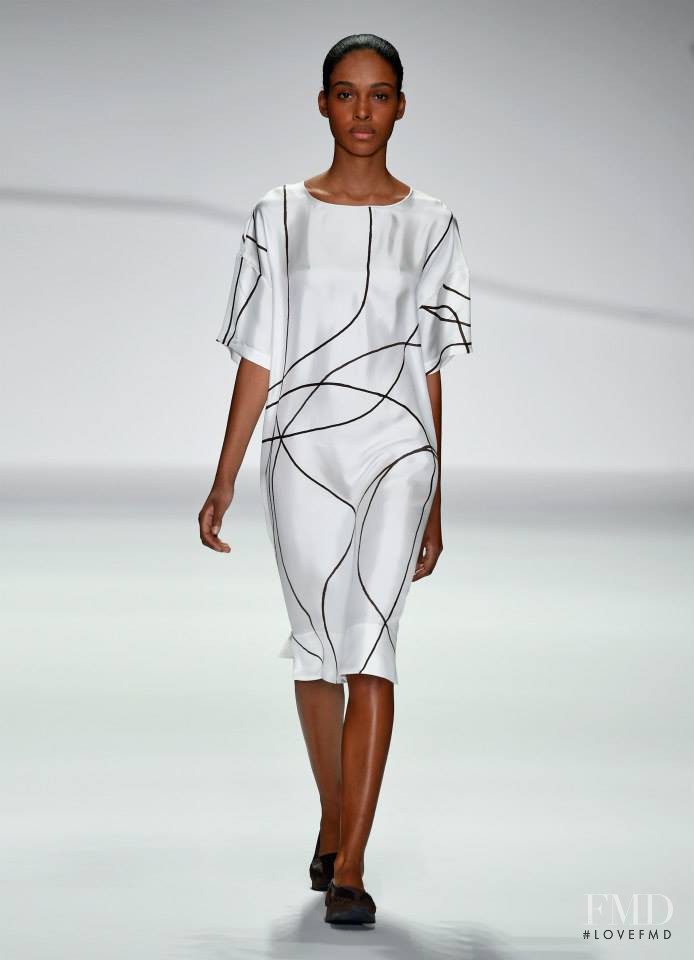 Jasper Conran fashion show for Spring/Summer 2015