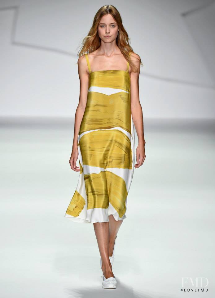 Jasper Conran fashion show for Spring/Summer 2015