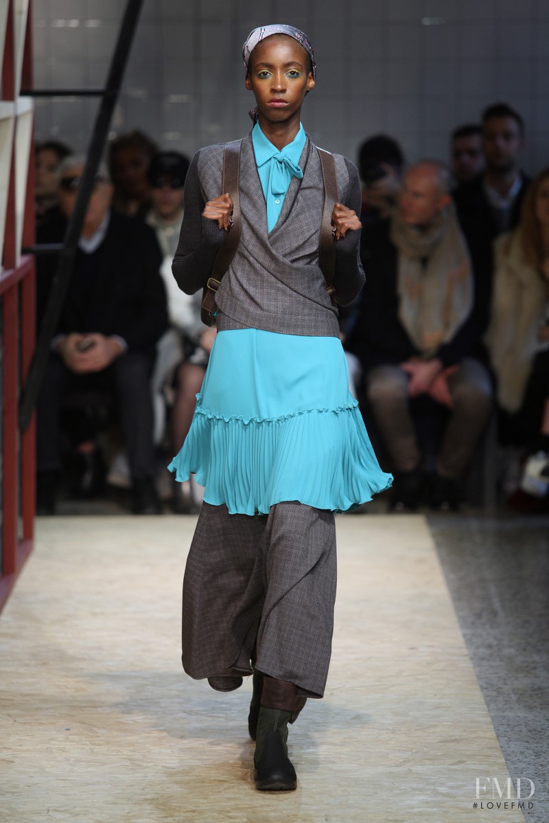 Viviane Oliveira featured in  the I\'m Isola Marras fashion show for Autumn/Winter 2016