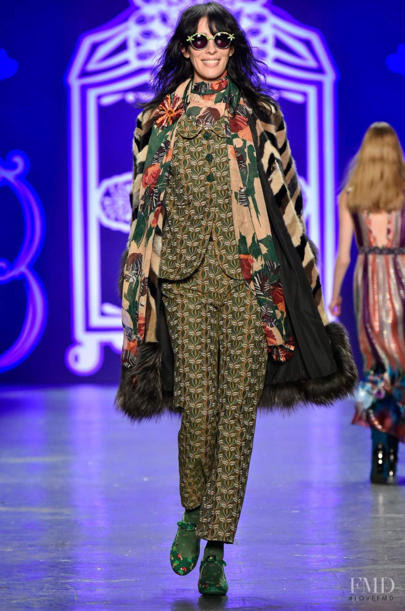 Jamie Bochert featured in  the Anna Sui fashion show for Autumn/Winter 2016