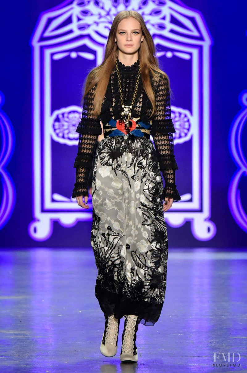 Ine Neefs featured in  the Anna Sui fashion show for Autumn/Winter 2016