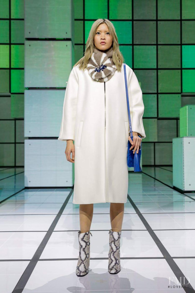 Anya Hindmarch fashion show for Autumn/Winter 2016