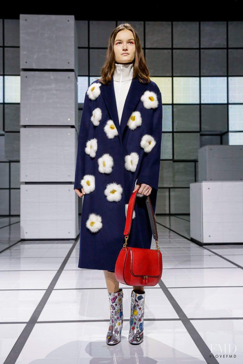 Anya Hindmarch fashion show for Autumn/Winter 2016