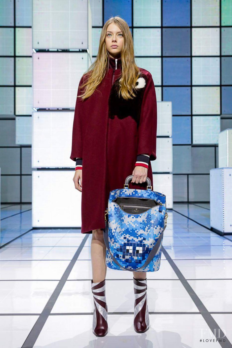 Lauren de Graaf featured in  the Anya Hindmarch fashion show for Autumn/Winter 2016