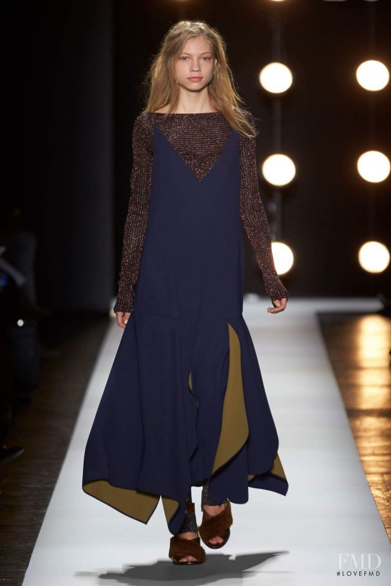 Laura Schellenberg featured in  the BCBG By Max Azria fashion show for Autumn/Winter 2016