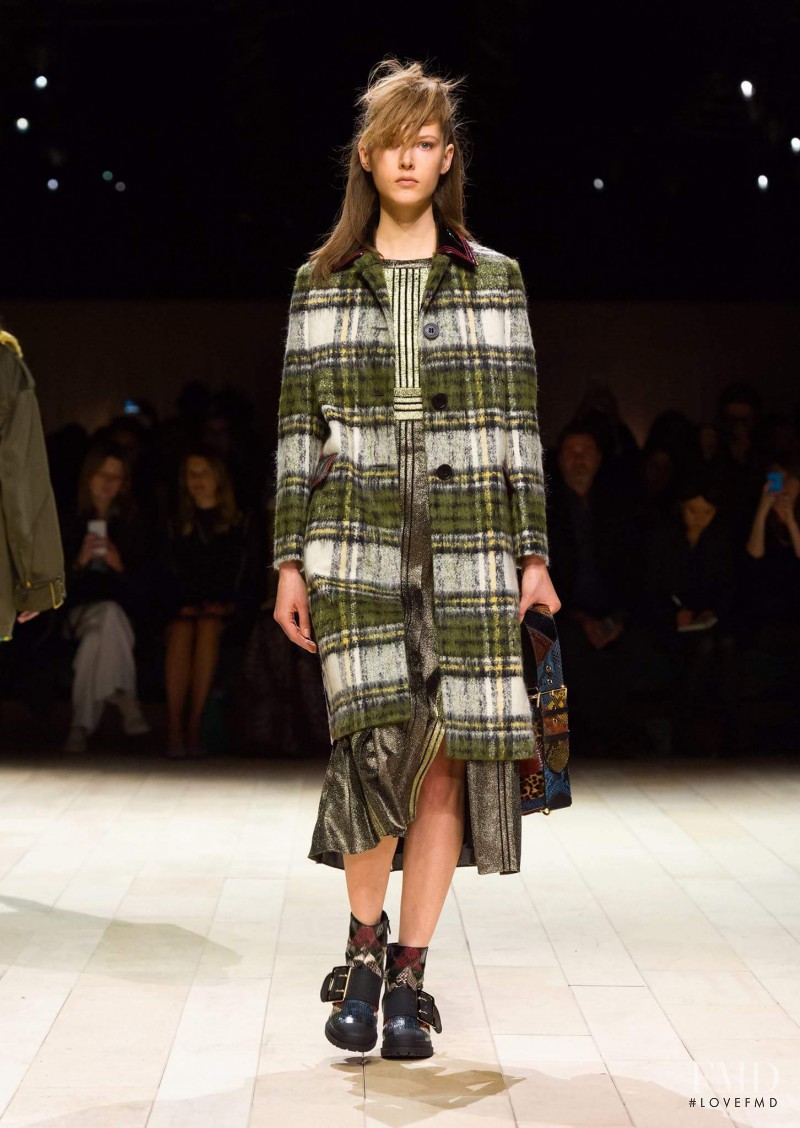 Burberry Prorsum fashion show for Autumn/Winter 2016