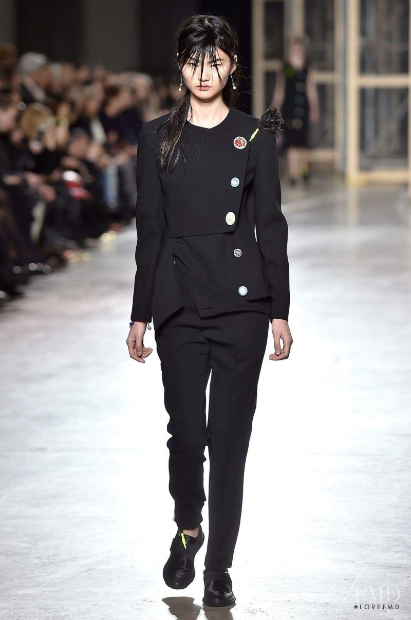 Cong He featured in  the Christopher Kane fashion show for Autumn/Winter 2016