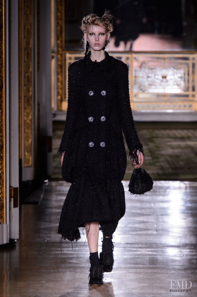 Jessie Bloemendaal featured in  the Simone Rocha fashion show for Autumn/Winter 2016