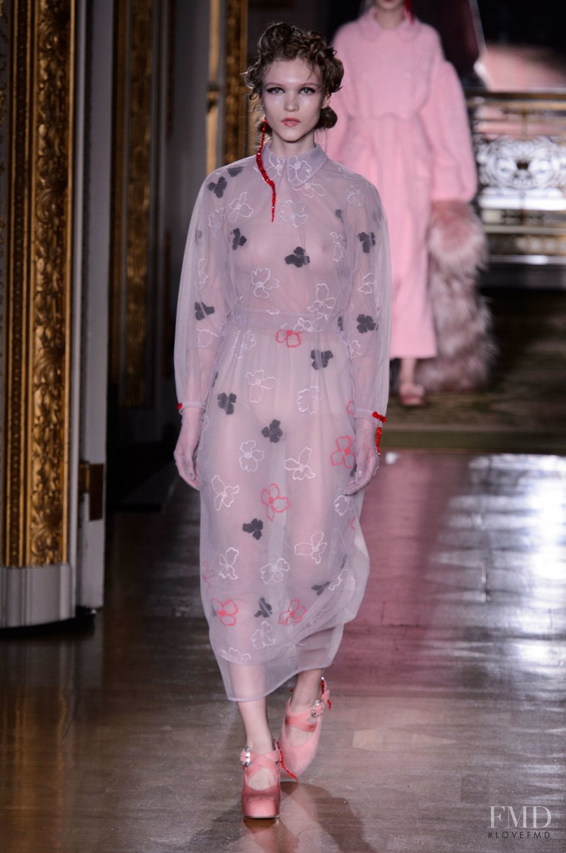 Simone Rocha fashion show for Autumn/Winter 2016