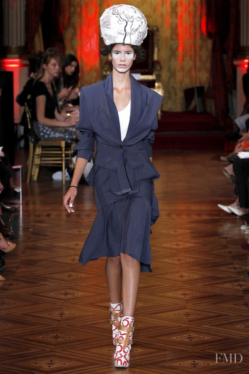 Antonina Petkovic featured in  the Vivienne Westwood Gold Label fashion show for Spring/Summer 2013