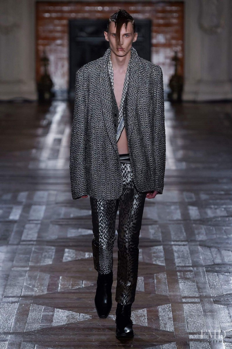 Haider Ackermann fashion show for Autumn/Winter 2016