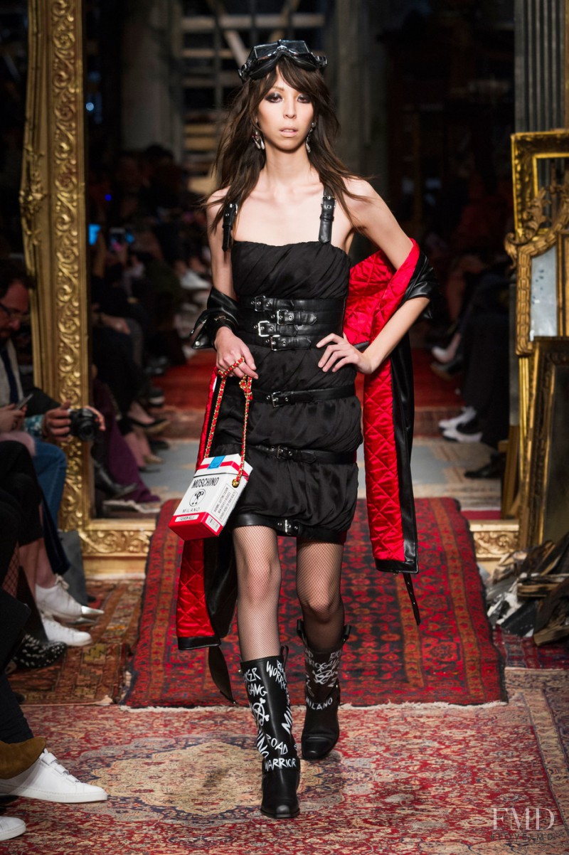Issa Lish featured in  the Moschino fashion show for Autumn/Winter 2016