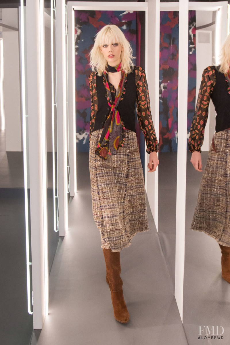 Marjan Jonkman featured in  the Diane Von Furstenberg fashion show for Autumn/Winter 2016