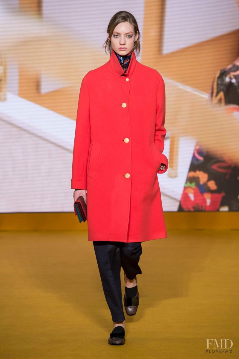 Susanne Knipper featured in  the Paul Smith fashion show for Autumn/Winter 2016
