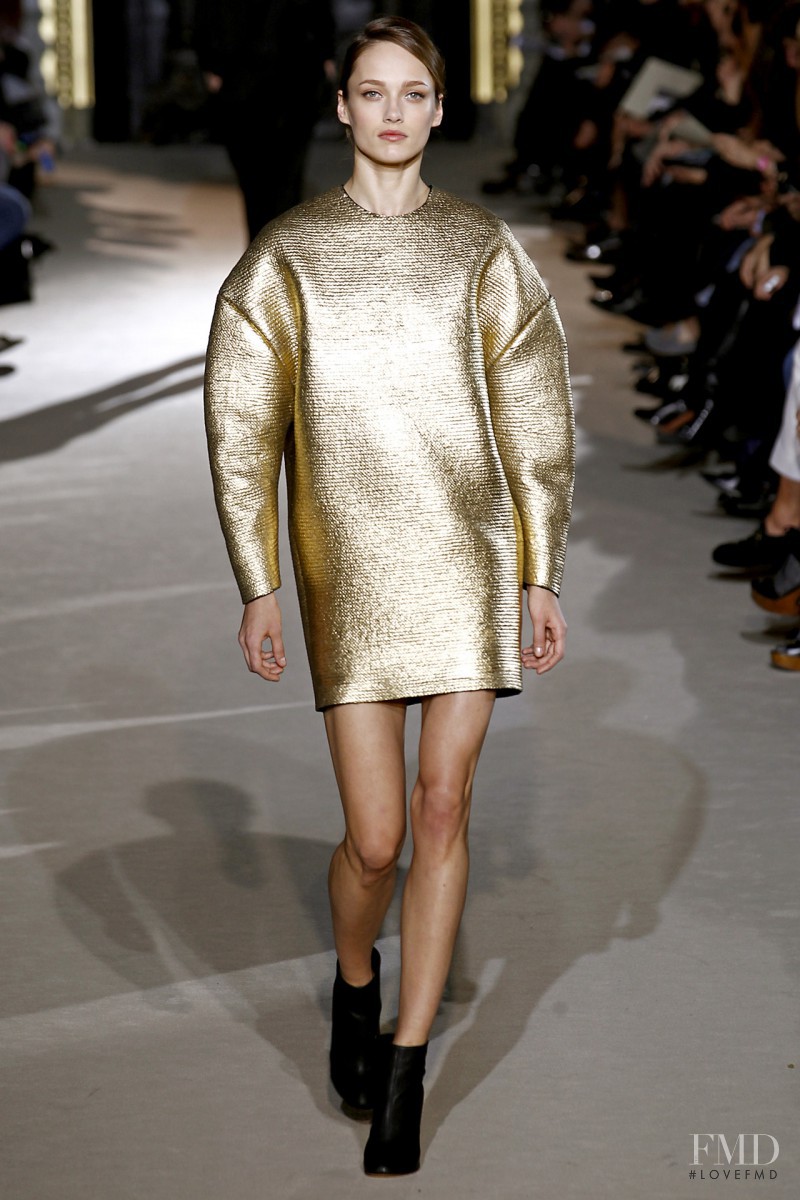 Karmen Pedaru featured in  the Stella McCartney fashion show for Autumn/Winter 2011